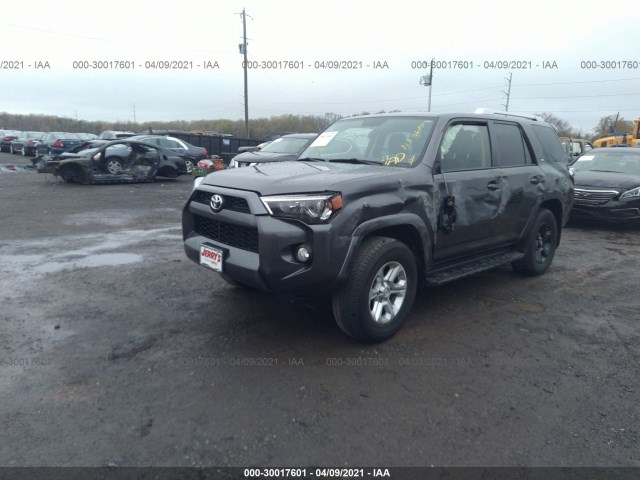 Photo 1 VIN: JTEBU5JR3J5515470 - TOYOTA 4 RUNNER 