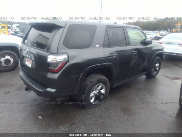 Photo 3 VIN: JTEBU5JR3J5515470 - TOYOTA 4 RUNNER 