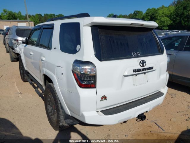 Photo 2 VIN: JTEBU5JR3J5522158 - TOYOTA 4RUNNER 