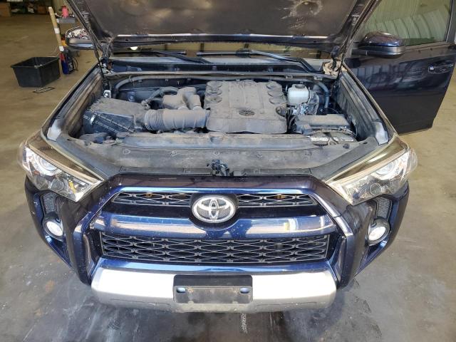 Photo 11 VIN: JTEBU5JR3J5552177 - TOYOTA 4RUNNER SR 