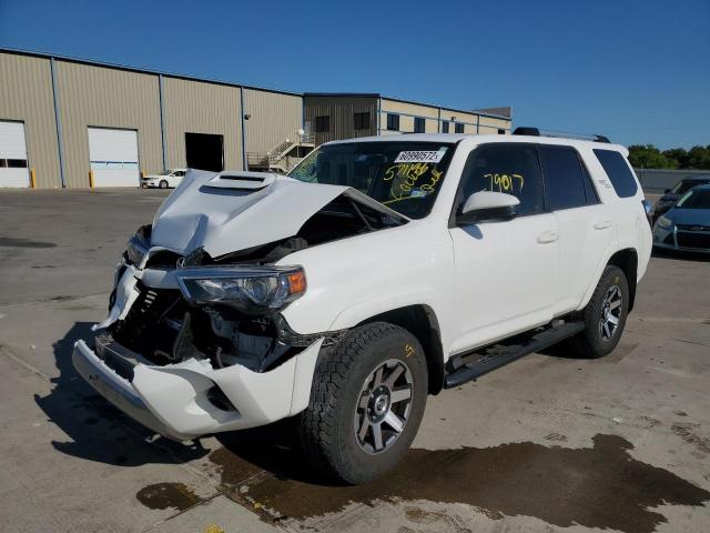 Photo 1 VIN: JTEBU5JR3J5571196 - TOYOTA 4RUNNER SR 