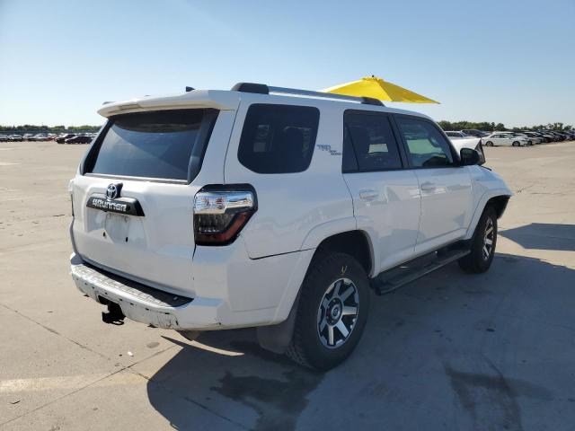 Photo 3 VIN: JTEBU5JR3J5571196 - TOYOTA 4RUNNER SR 