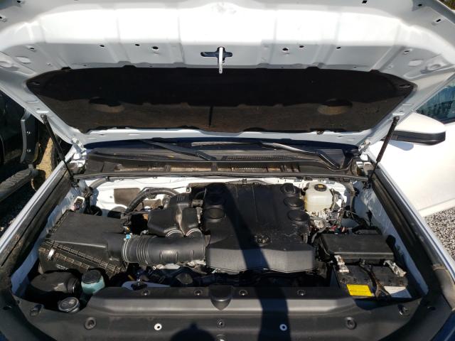 Photo 6 VIN: JTEBU5JR3J5577094 - TOYOTA 4RUNNER SR 