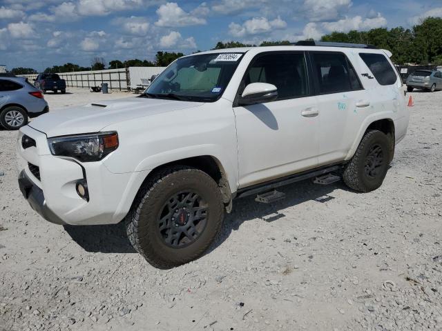 Photo 0 VIN: JTEBU5JR3J5608036 - TOYOTA 4RUNNER 