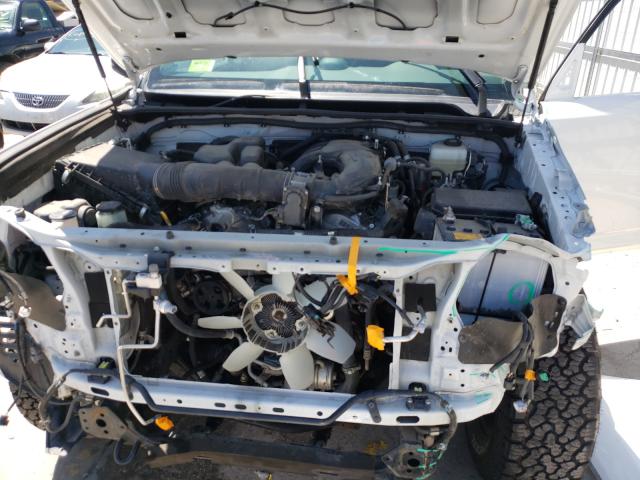 Photo 6 VIN: JTEBU5JR3K5631253 - TOYOTA 4RUNNER SR 