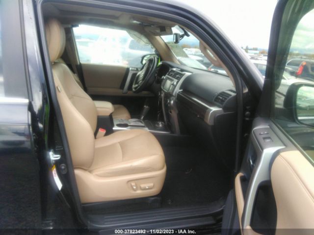 Photo 4 VIN: JTEBU5JR3K5650076 - TOYOTA 4RUNNER 