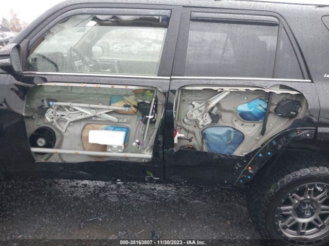 Photo 5 VIN: JTEBU5JR3K5650076 - TOYOTA 4RUNNER 