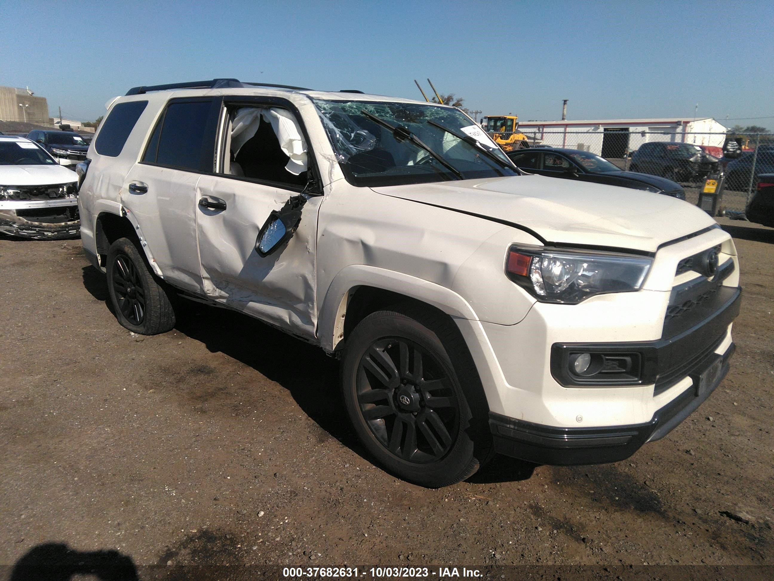 Photo 0 VIN: JTEBU5JR3K5652961 - TOYOTA 4RUNNER 