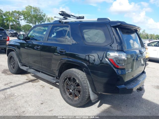 Photo 2 VIN: JTEBU5JR3K5714150 - TOYOTA 4RUNNER 