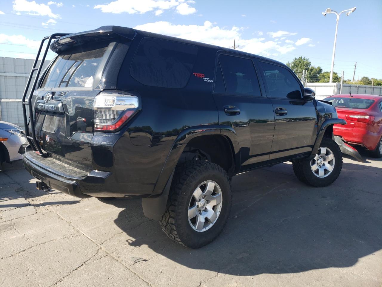 Photo 2 VIN: JTEBU5JR3L5757839 - TOYOTA 4RUNNER 