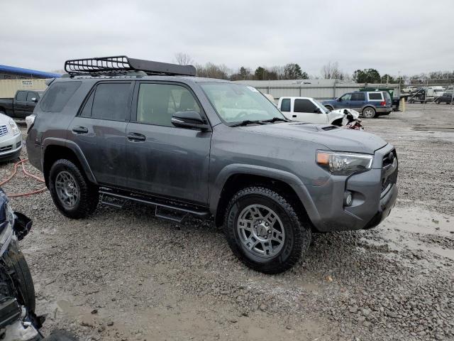 Photo 3 VIN: JTEBU5JR3L5758196 - TOYOTA 4RUNNER SR 