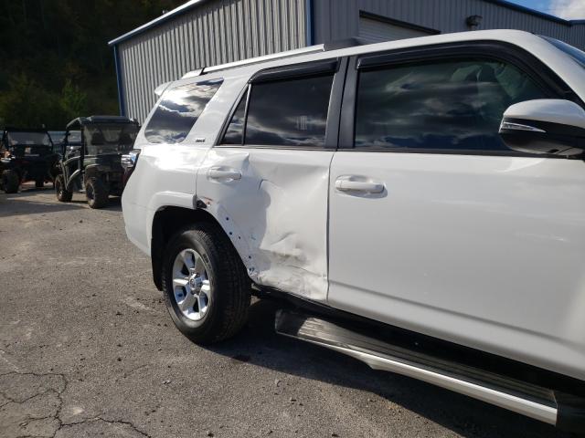 Photo 8 VIN: JTEBU5JR3L5771921 - TOYOTA 4RUNNER SR 