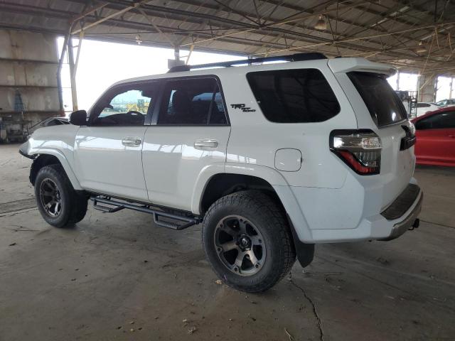 Photo 1 VIN: JTEBU5JR3L5783132 - TOYOTA 4RUNNER SR 