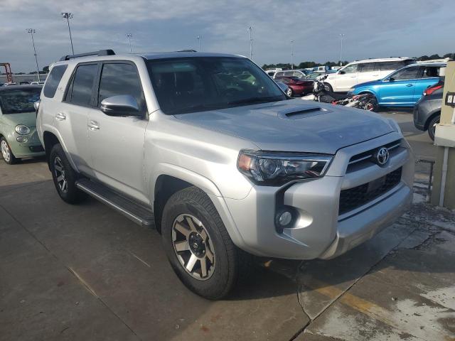 Photo 3 VIN: JTEBU5JR3L5820308 - TOYOTA 4RUNNER SR 