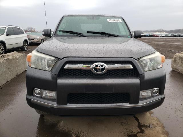 Photo 4 VIN: JTEBU5JR4A5017469 - TOYOTA 4RUNNER SR 