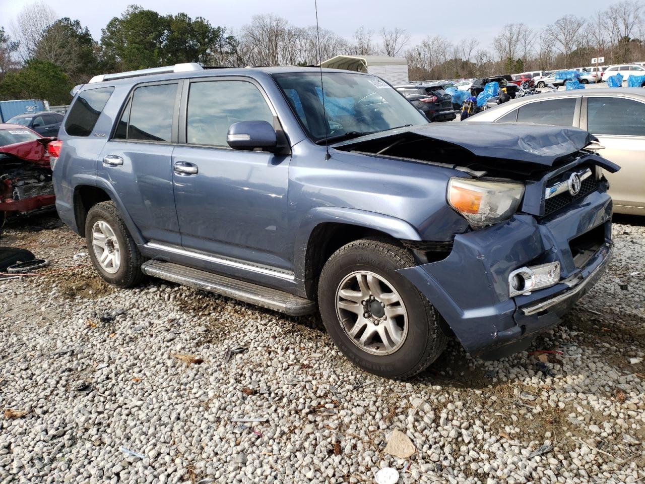 Photo 3 VIN: JTEBU5JR4B5047766 - TOYOTA 4RUNNER 