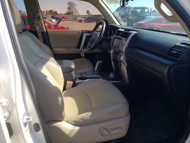 Photo 4 VIN: JTEBU5JR4D5128933 - TOYOTA 4RUNNER SR 