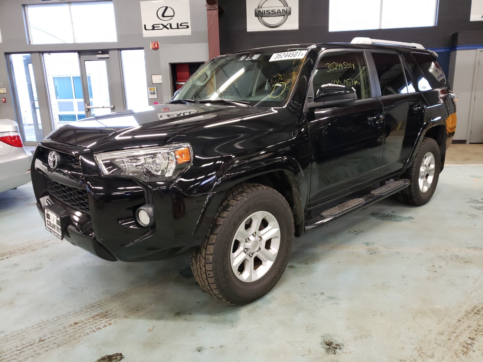 Photo 1 VIN: JTEBU5JR4E5152182 - TOYOTA 4RUNNER SR 