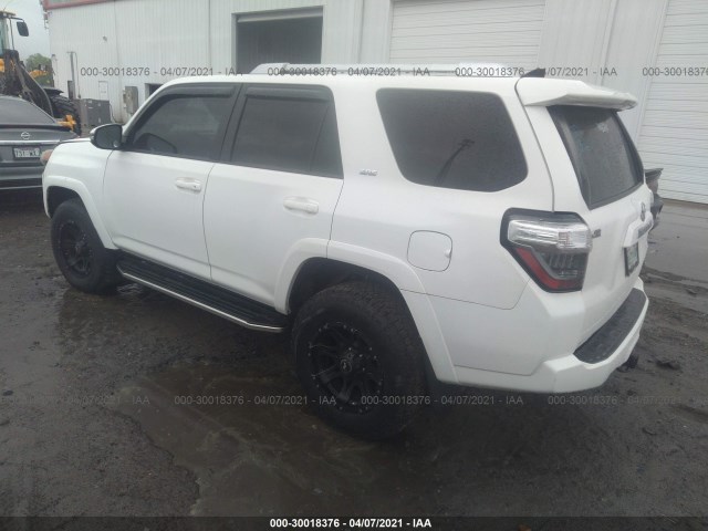 Photo 2 VIN: JTEBU5JR4G5309129 - TOYOTA 4RUNNER 