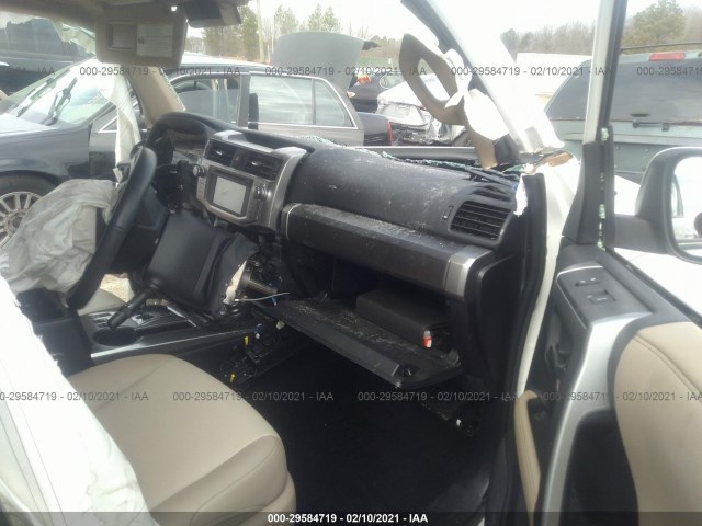 Photo 4 VIN: JTEBU5JR4G5343975 - TOYOTA 4RUNNER 