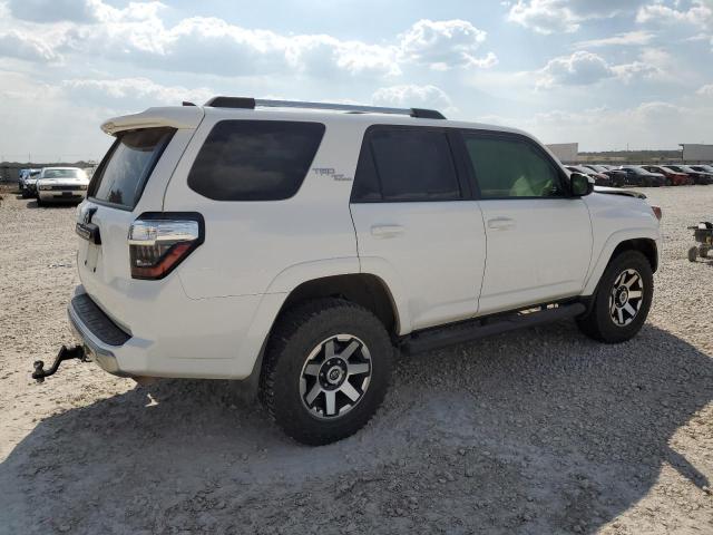 Photo 2 VIN: JTEBU5JR4H5453541 - TOYOTA 4RUNNER SR 