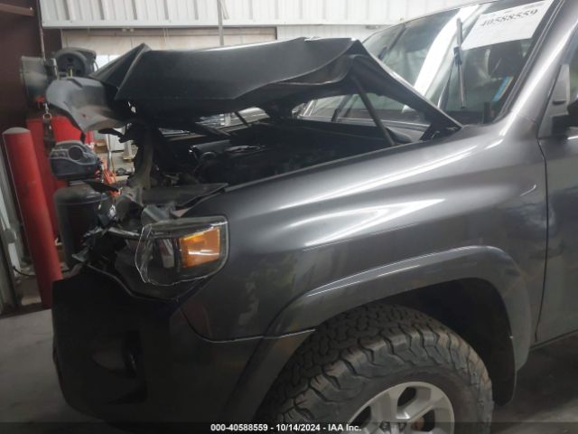 Photo 5 VIN: JTEBU5JR4J5516174 - TOYOTA 4RUNNER 