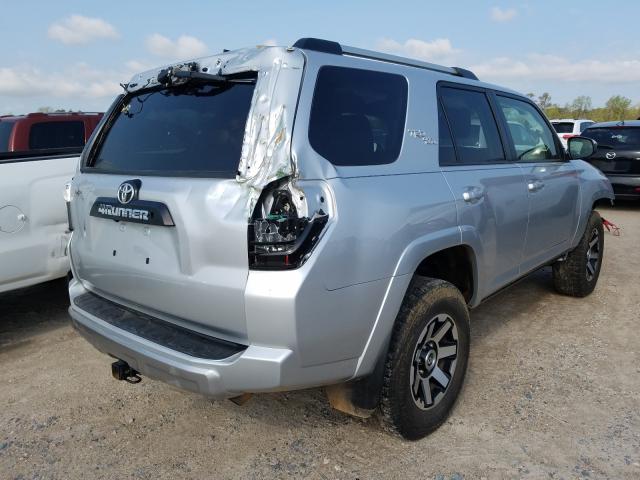 Photo 3 VIN: JTEBU5JR4J5523805 - TOYOTA 4RUNNER SR 