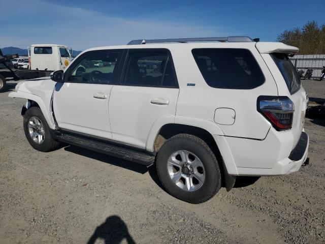 Photo 1 VIN: JTEBU5JR4J5555525 - TOYOTA 4RUNNER SR 