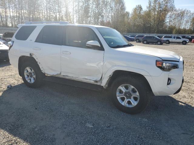 Photo 3 VIN: JTEBU5JR4J5555525 - TOYOTA 4RUNNER SR 