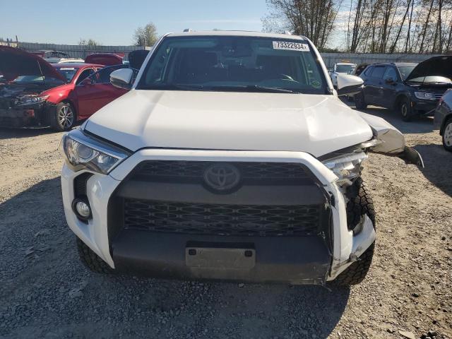 Photo 4 VIN: JTEBU5JR4J5555525 - TOYOTA 4RUNNER SR 