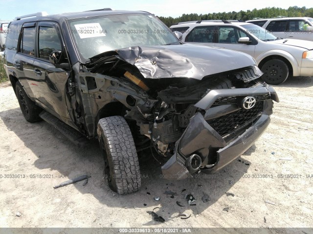 Photo 5 VIN: JTEBU5JR4J5574916 - TOYOTA 4RUNNER 