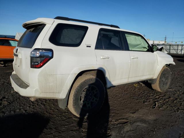 Photo 2 VIN: JTEBU5JR4J5587813 - TOYOTA 4RUNNER SR 