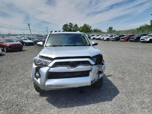 Photo 4 VIN: JTEBU5JR4J5605551 - TOYOTA 4RUNNER SR 