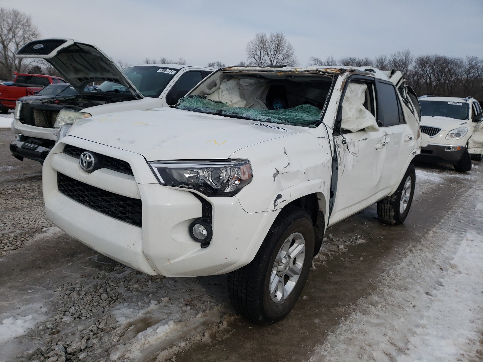 Photo 1 VIN: JTEBU5JR4K5631424 - TOYOTA 4RUNNER SR 