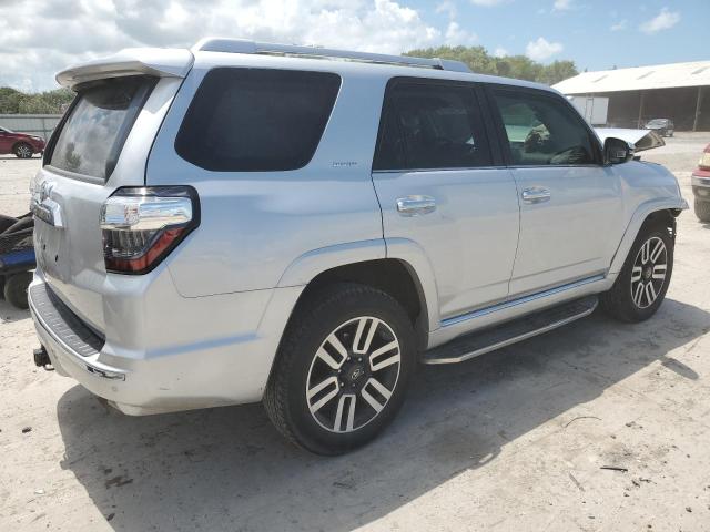 Photo 2 VIN: JTEBU5JR4K5636106 - TOYOTA 4RUNNER SR 