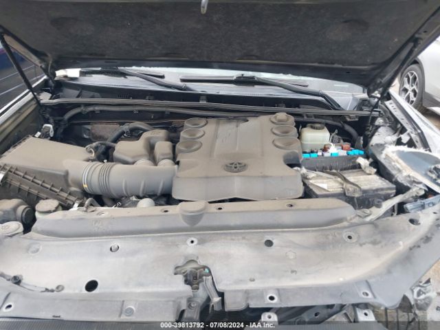 Photo 9 VIN: JTEBU5JR4K5667470 - TOYOTA 4RUNNER 