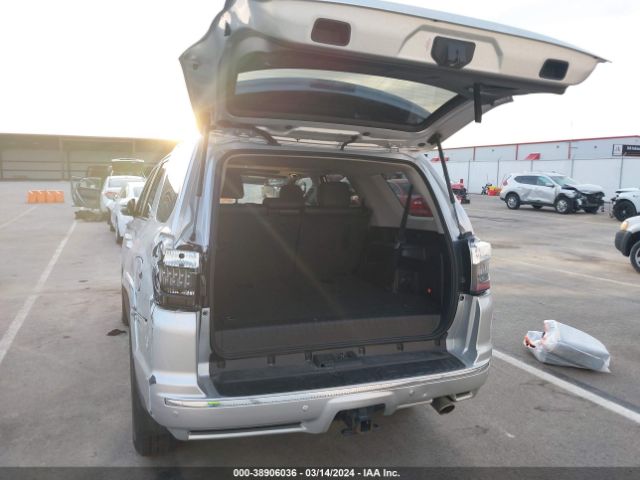 Photo 2 VIN: JTEBU5JR4K5725335 - TOYOTA 4RUNNER 