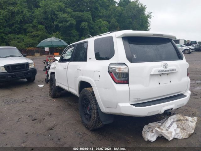 Photo 2 VIN: JTEBU5JR4L5743190 - TOYOTA 4RUNNER 