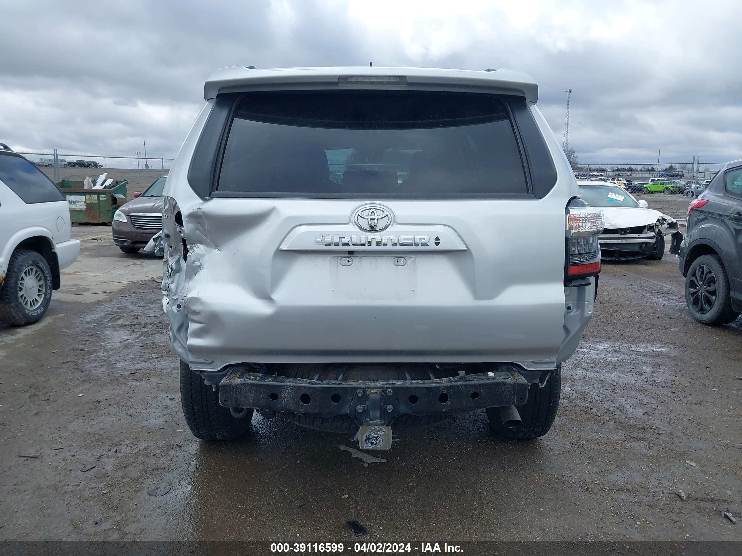 Photo 16 VIN: JTEBU5JR4L5784368 - TOYOTA 4RUNNER 