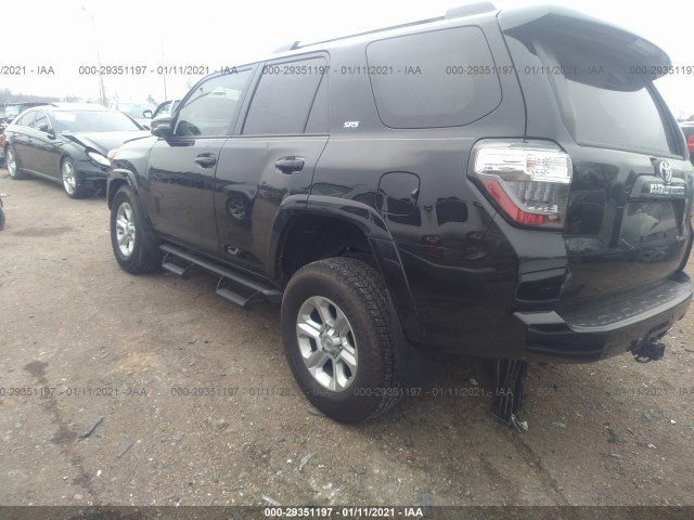 Photo 2 VIN: JTEBU5JR4L5789733 - TOYOTA 4RUNNER 