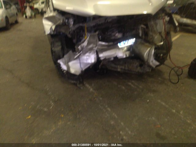 Photo 5 VIN: JTEBU5JR4L5796892 - TOYOTA 4RUNNER 