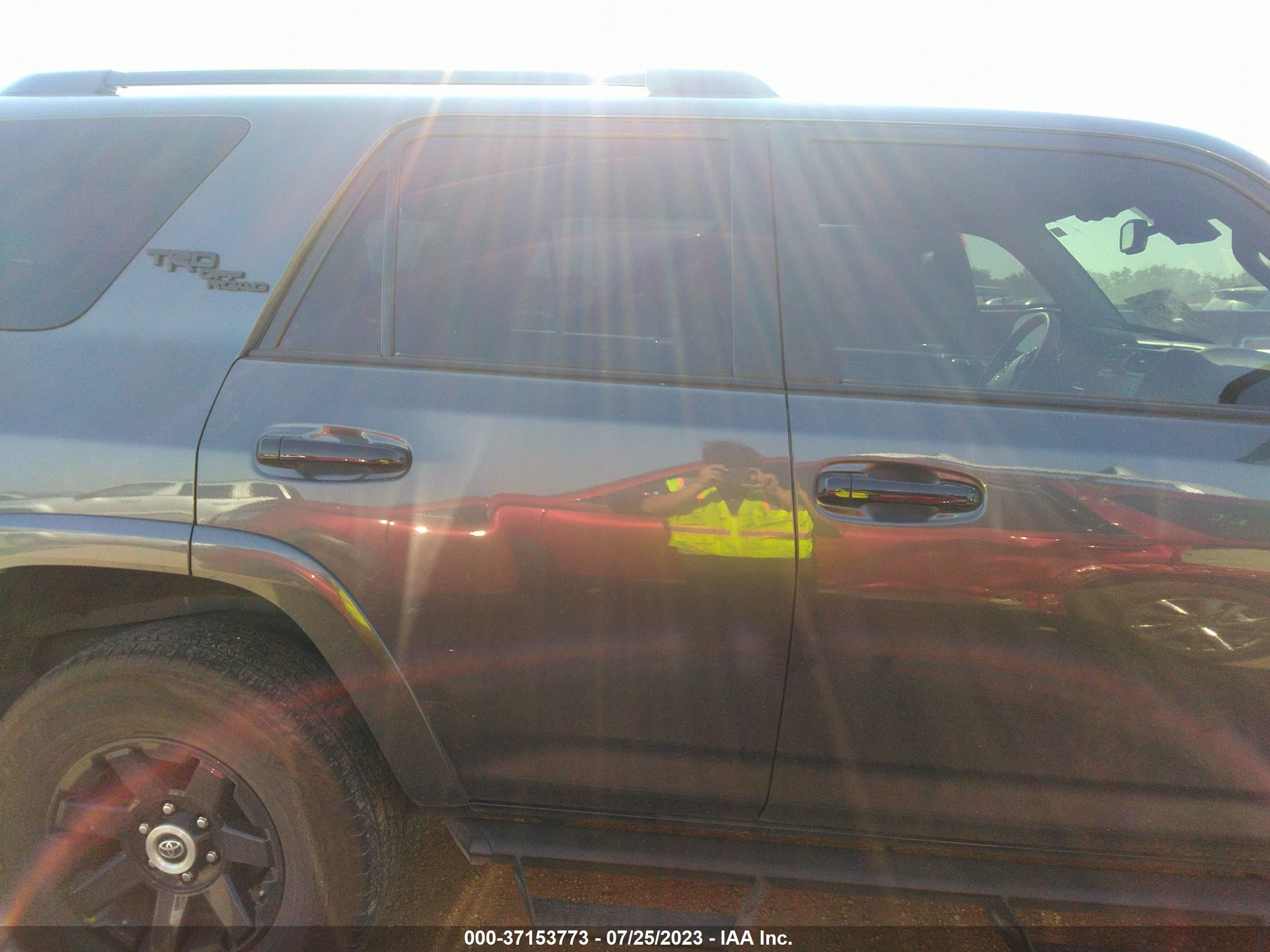 Photo 12 VIN: JTEBU5JR4L5813206 - TOYOTA 4RUNNER 