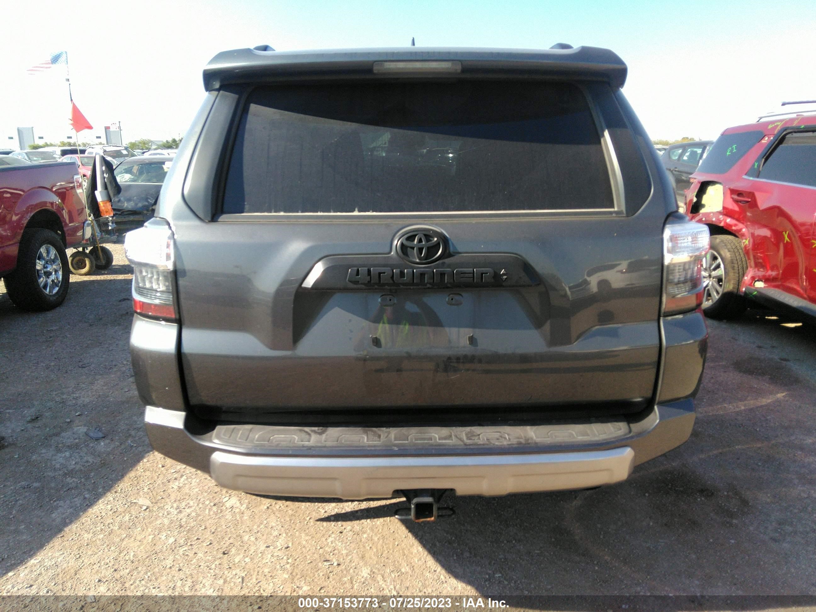 Photo 15 VIN: JTEBU5JR4L5813206 - TOYOTA 4RUNNER 