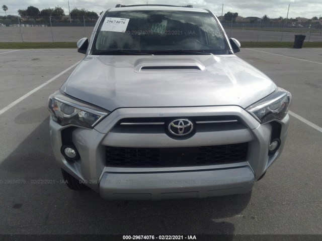 Photo 5 VIN: JTEBU5JR4L5819619 - TOYOTA 4RUNNER 