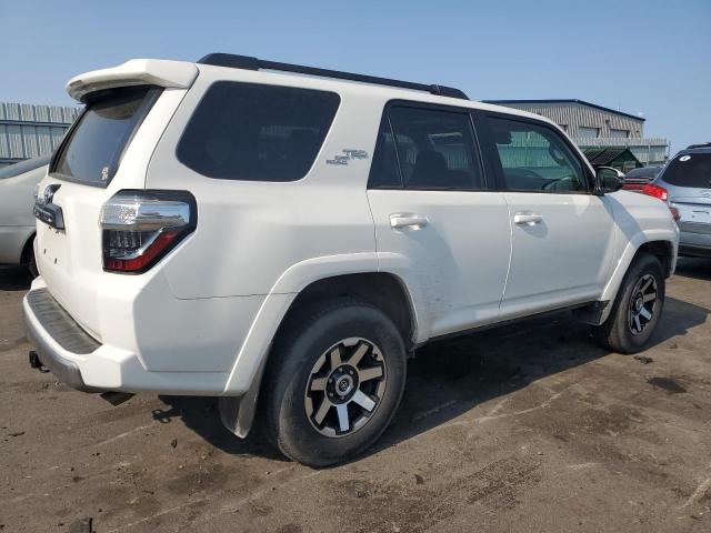 Photo 2 VIN: JTEBU5JR4L5834413 - TOYOTA 4RUNNER 