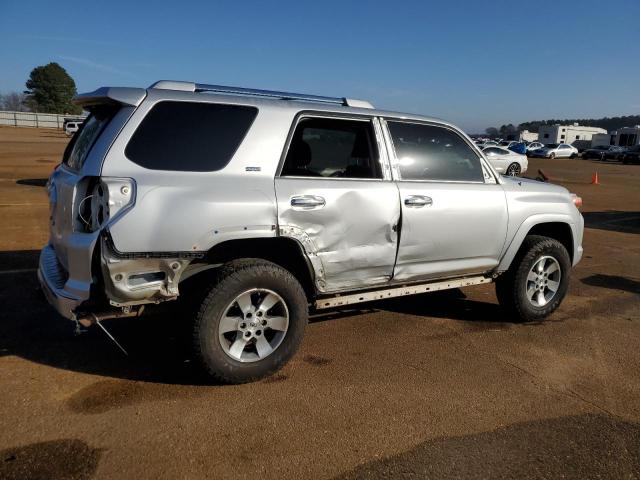 Photo 2 VIN: JTEBU5JR5B5045640 - TOYOTA 4RUNNER SR 