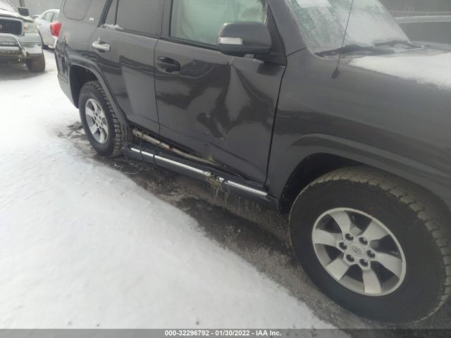 Photo 5 VIN: JTEBU5JR5B5055813 - TOYOTA 4RUNNER 