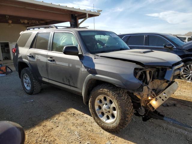 Photo 3 VIN: JTEBU5JR5B5074197 - TOYOTA 4RUNNER 