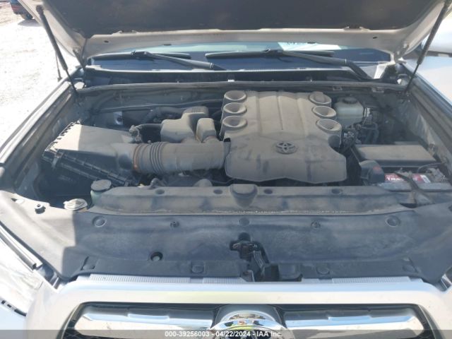 Photo 9 VIN: JTEBU5JR5C5088215 - TOYOTA 4RUNNER 