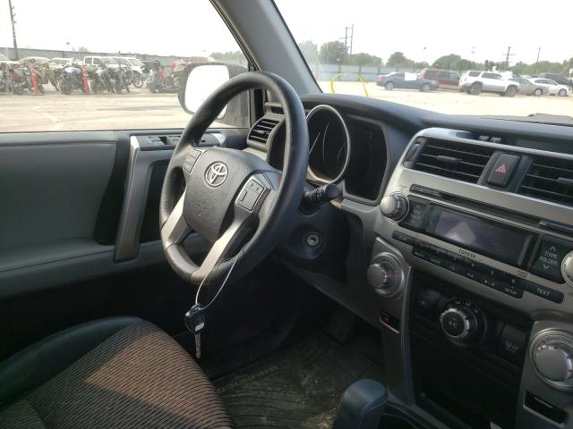 Photo 8 VIN: JTEBU5JR5C5096637 - TOYOTA 4RUNNER SR 